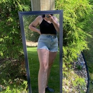 AMERICAN EAGLE SUPER HIGH RISE SHORTIE SHORTS